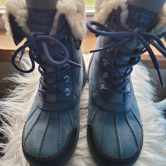 Kids Ugg Butte II CWR Winter Boots